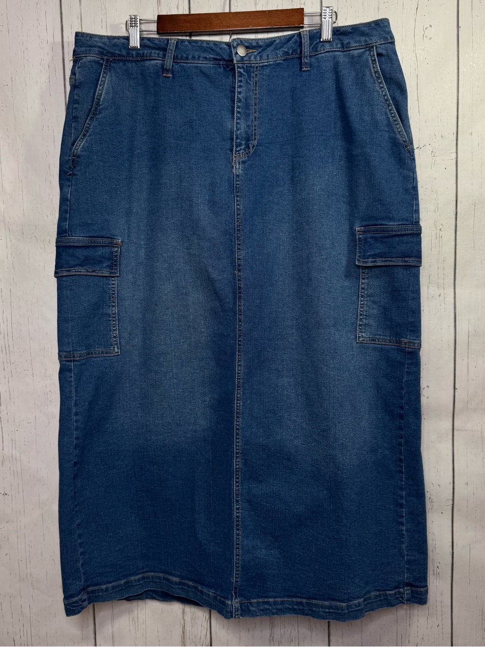 Alivia Ford Denim Cargo Midi Skirt Size 16W Blue Utility Modest Y2K Streetwear
